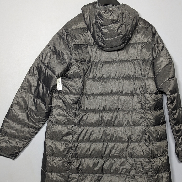 NEW Amazon Essentials Mens Lightweight Water-Resistant Packable Hooded Puffer XX - Picture 5 of 5